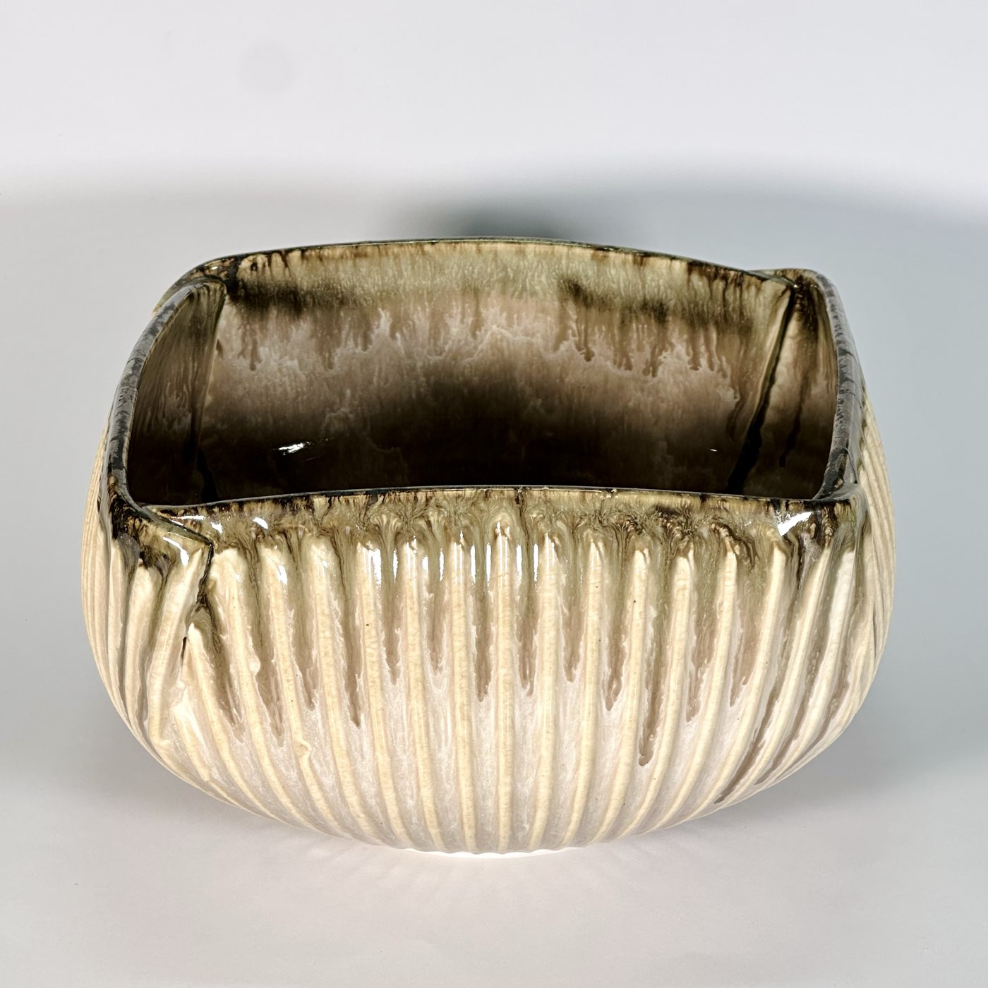Sandstone Ridge Square Bowl