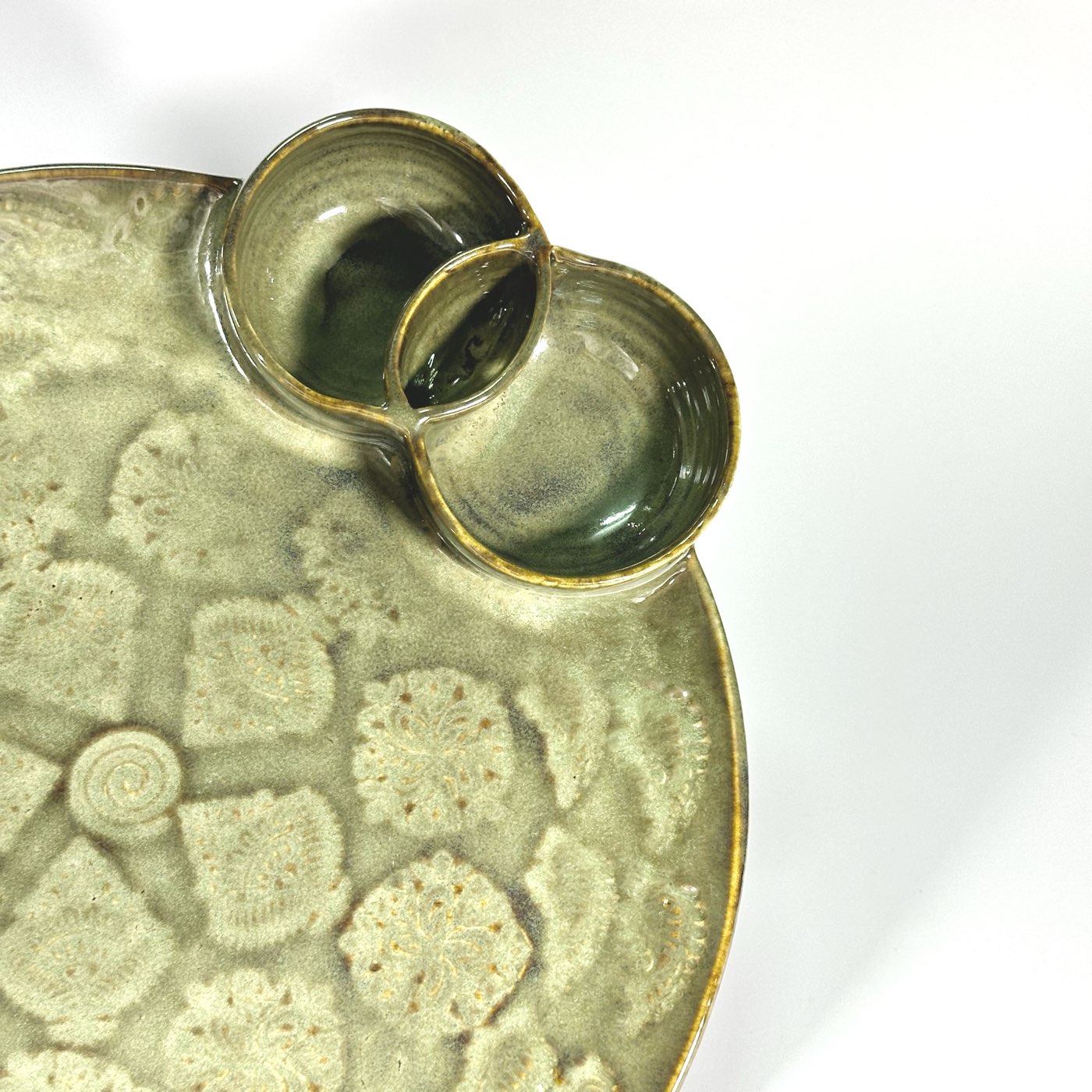 Dual Dip Textured Platter