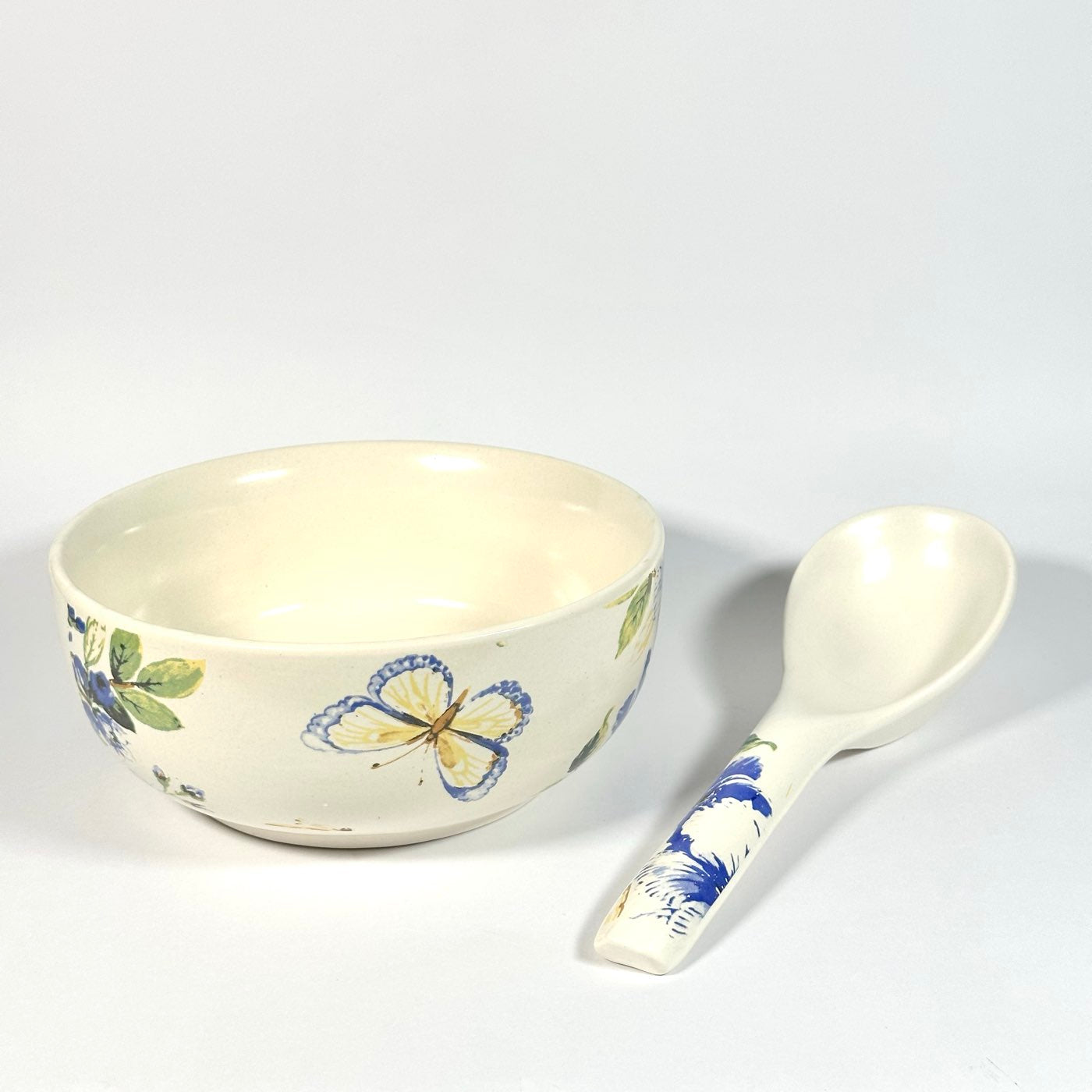 Neelanjali Large Serving Bowl with Spoon Set