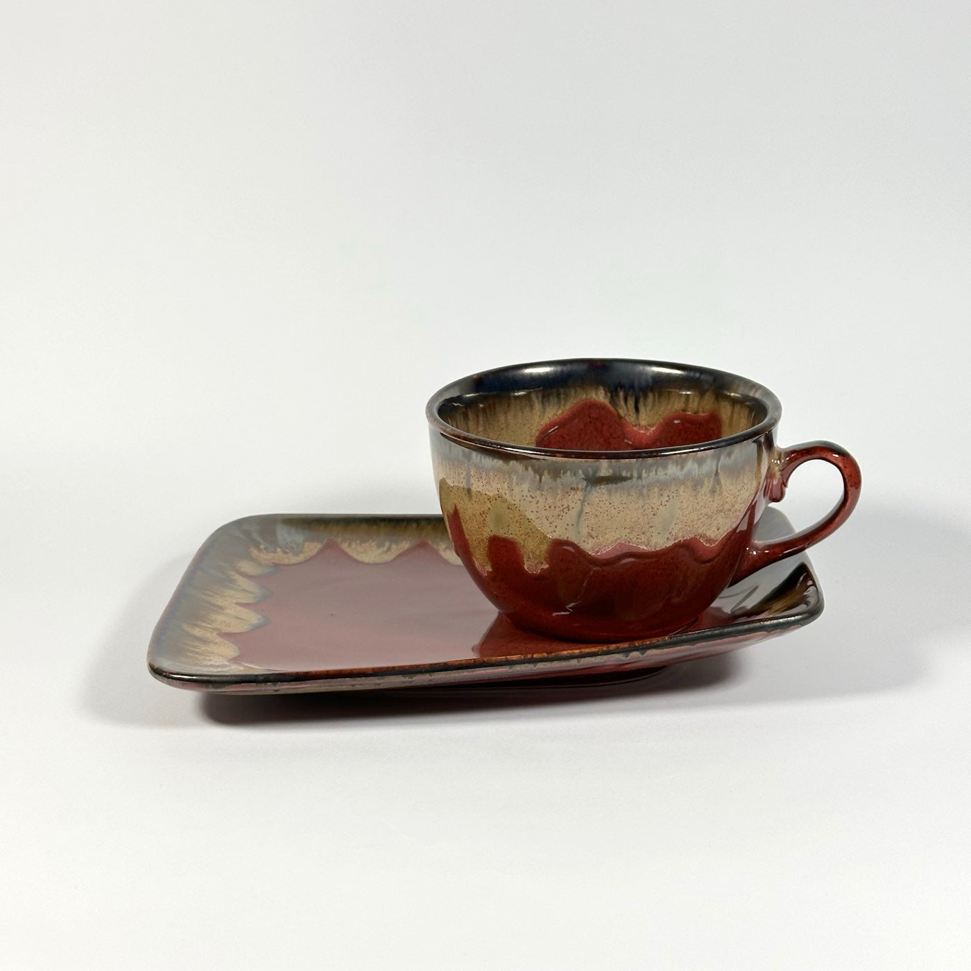 Crimson Flow Cup & Saucer