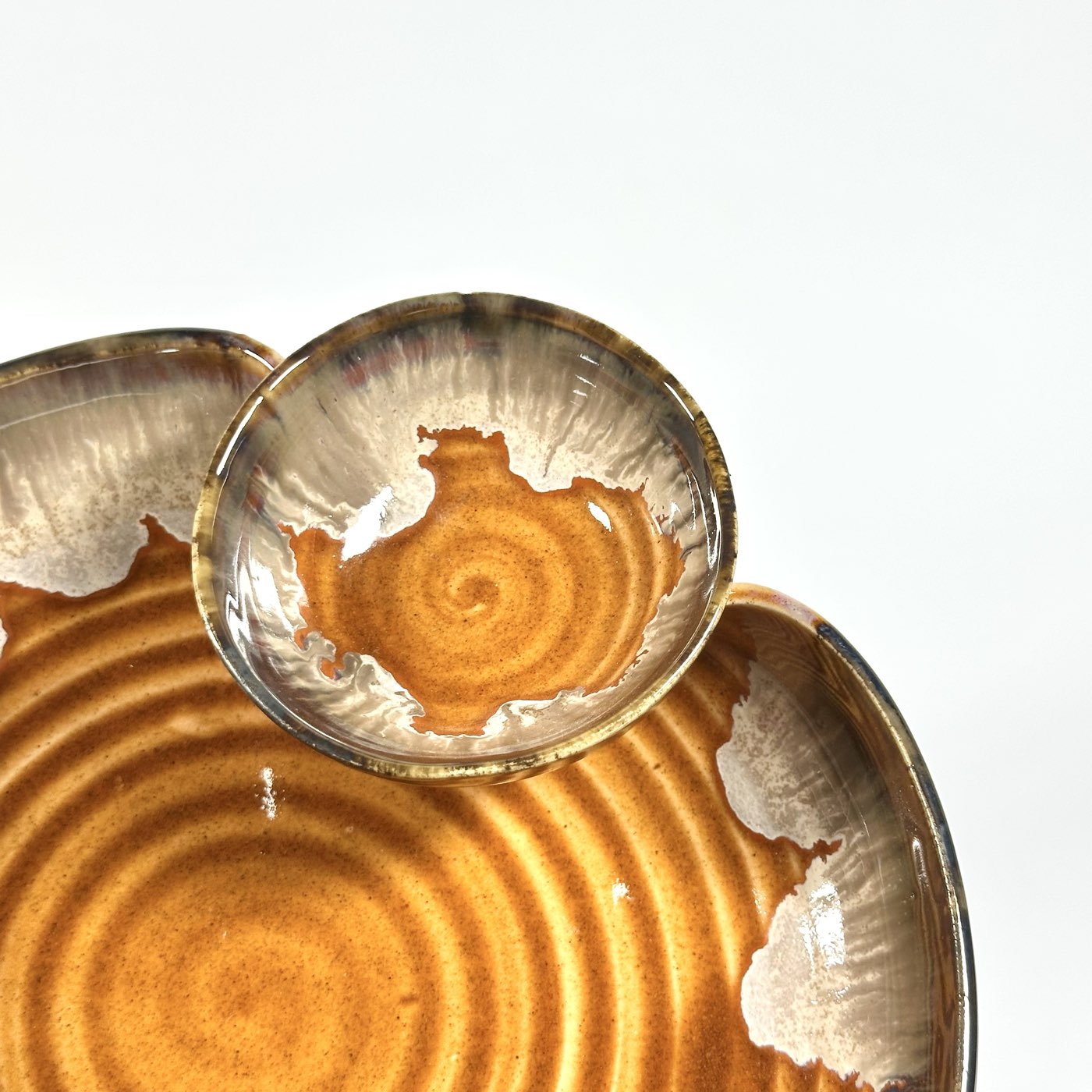 Amber Aura Top Dip Platter