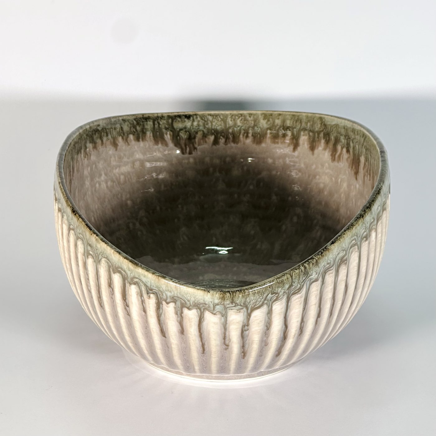 Olive Dune Ribbed Bowl