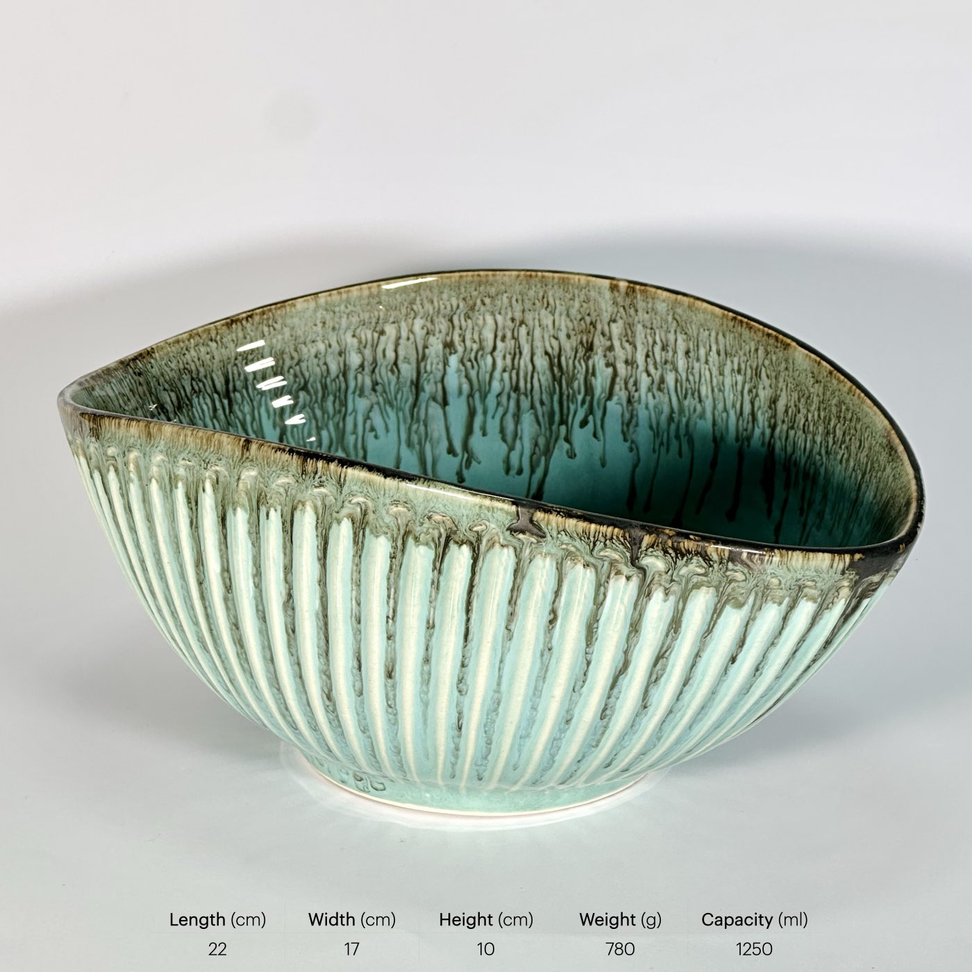Aqua Dune Ribbed Bowl