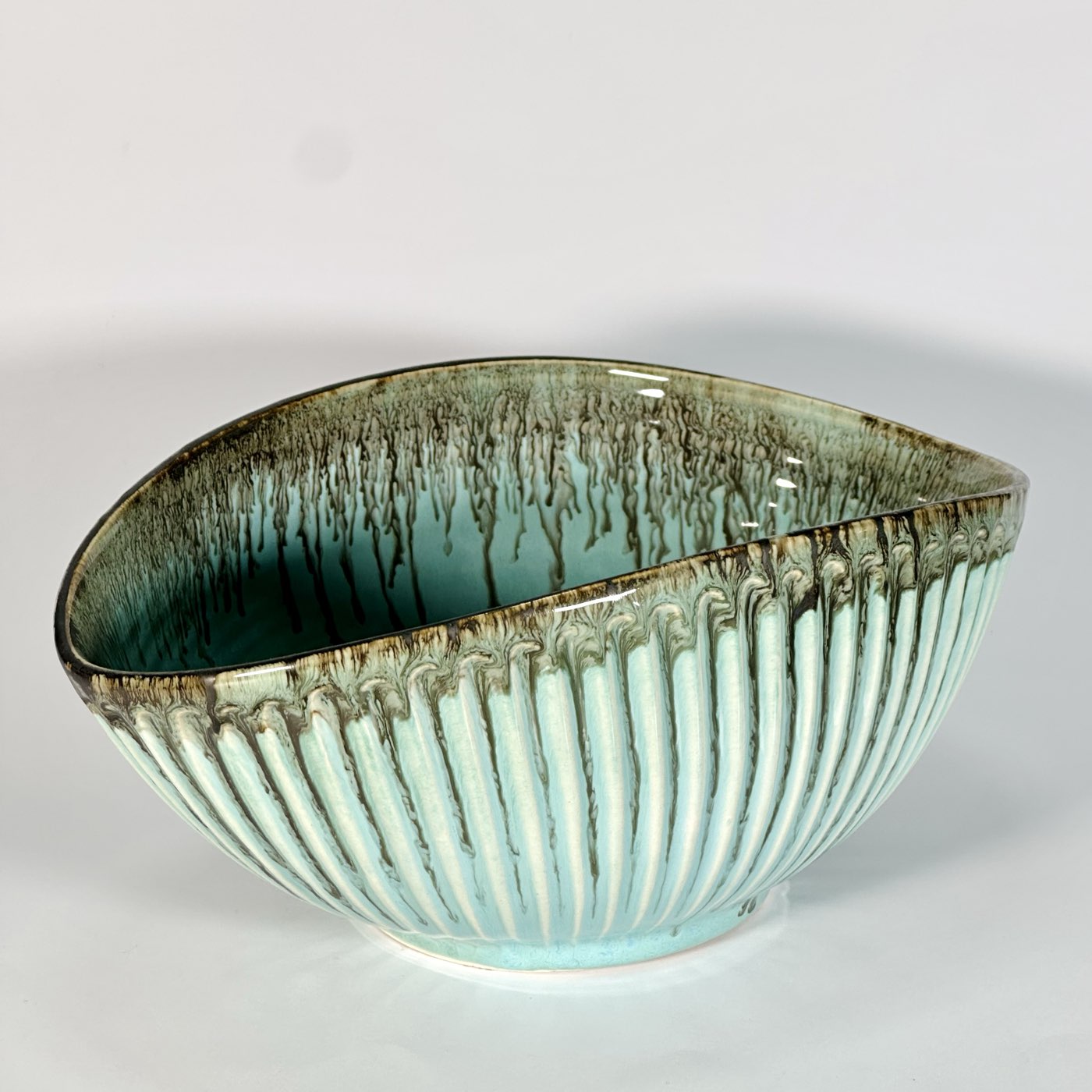 Aqua Dune Ribbed Bowl