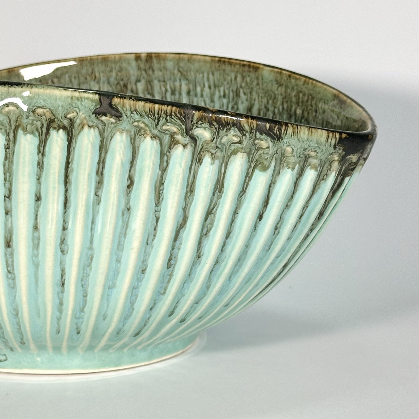 Aqua Dune Ribbed Bowl