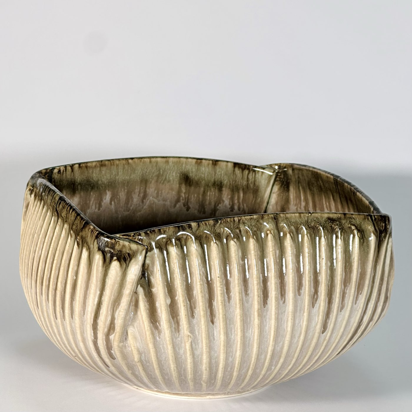 Sandstone Ridge Square Bowl