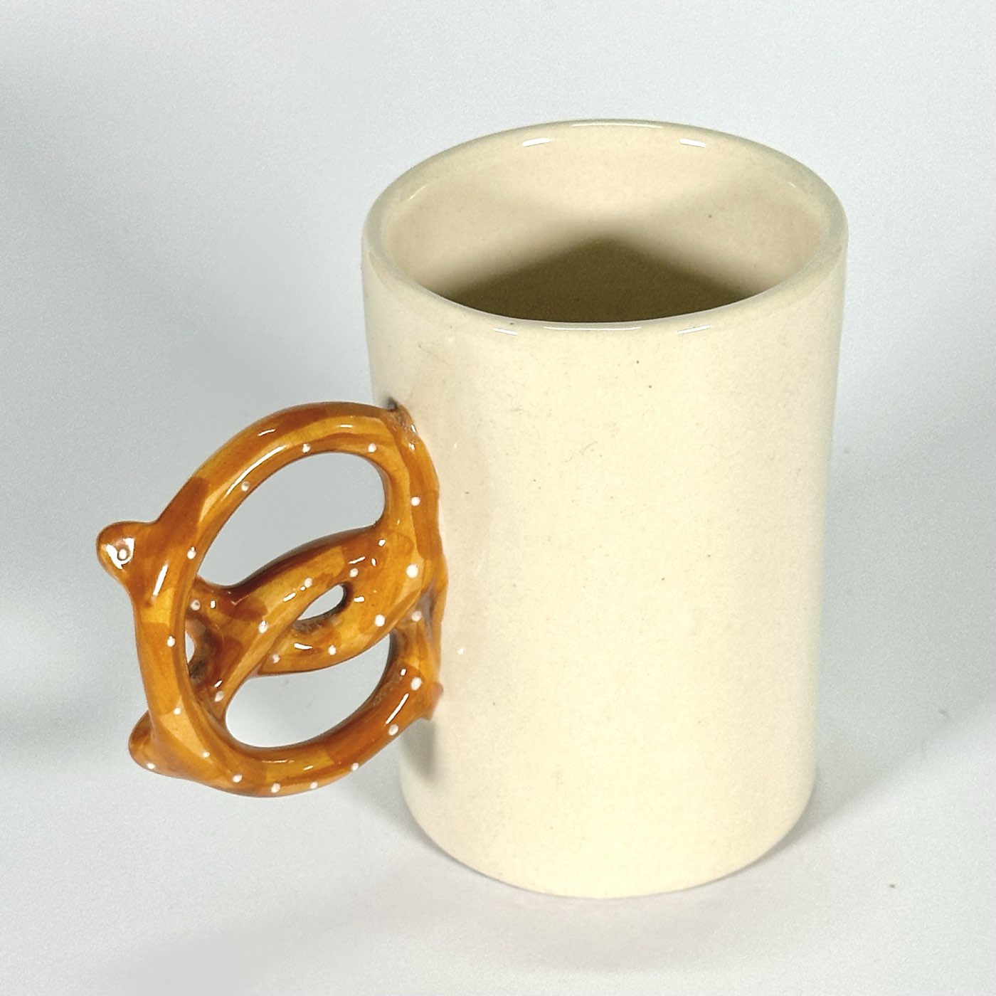 Pretzel Loop Mug