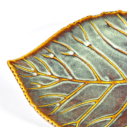 Golden Vein Leaf Platter