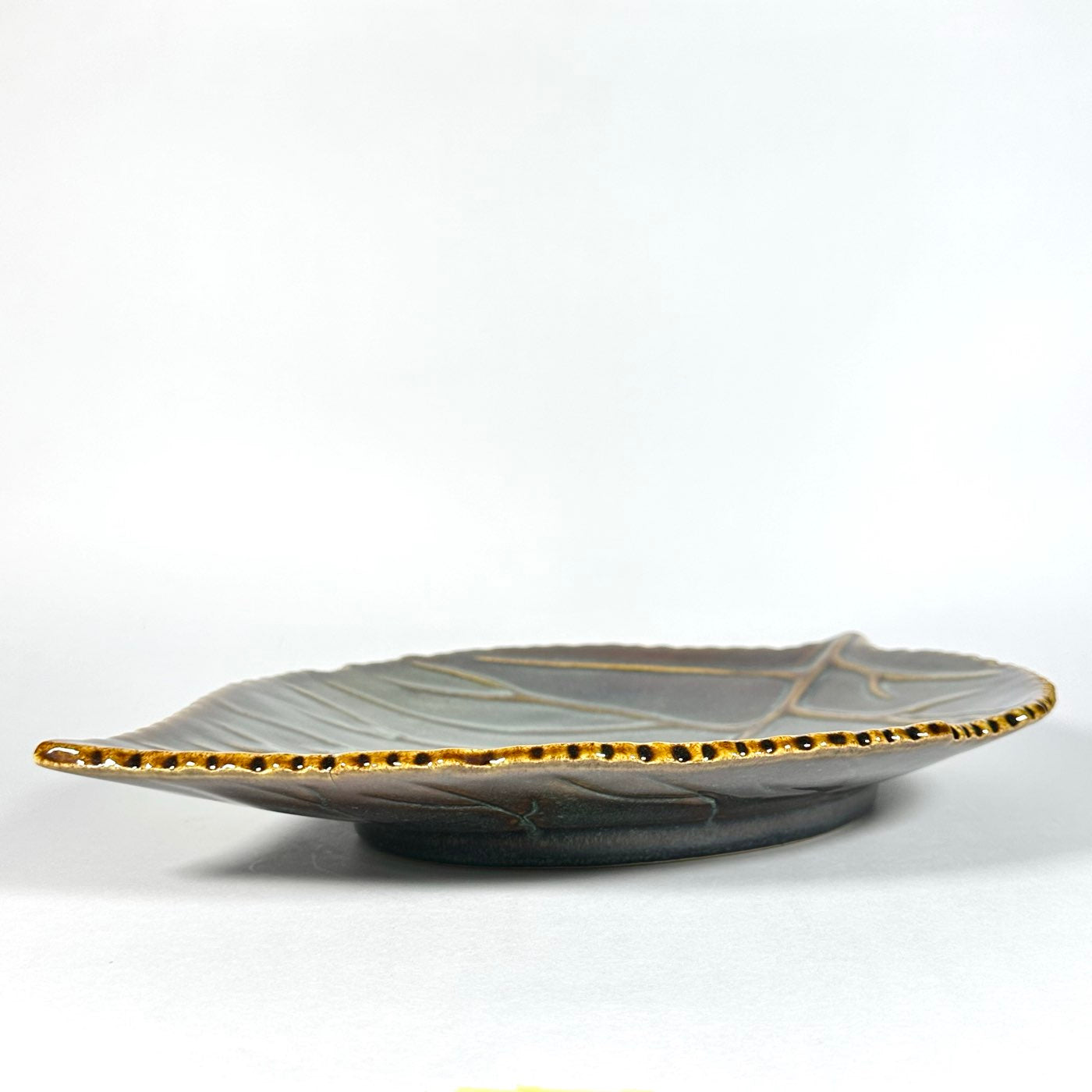 Golden Vein Leaf Platter