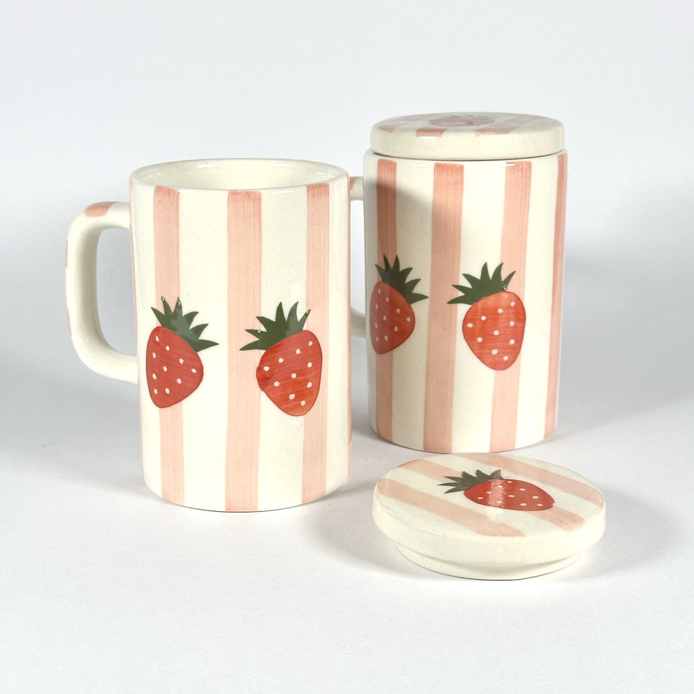 Strawberry Bliss Lid Mug